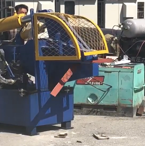 Hydraulic crocodile shear in stock Hydraulic crocodile shear in stock